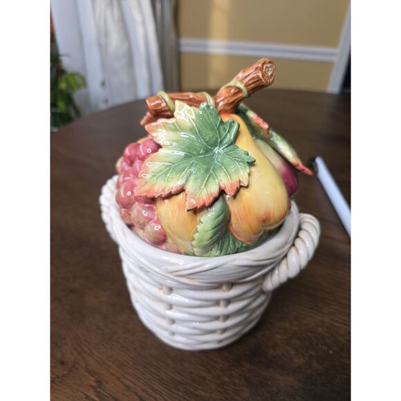 Fitz & Floyd Basket Weave Cookie Jar / Canister - Apple Plums Pear Grape 9 X 7 - Picture 11 of 16